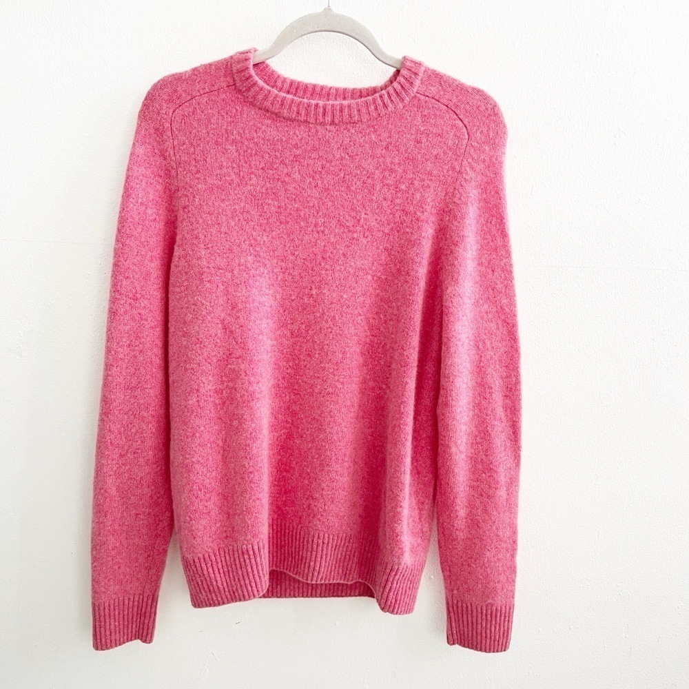 H&M Pink Sweater Medium Crew Neck Long Sleeve Ribbed Hem bubble pink NWOT - Picture 6 of 10